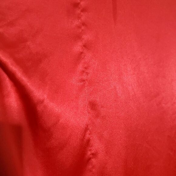 Victoria's Secret Womens Satiny Lacy Red Robe Size Medium - Picture 11 of 15